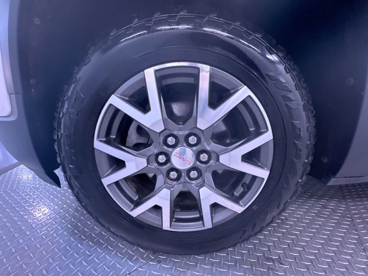 2020 GMC Acadia SLE