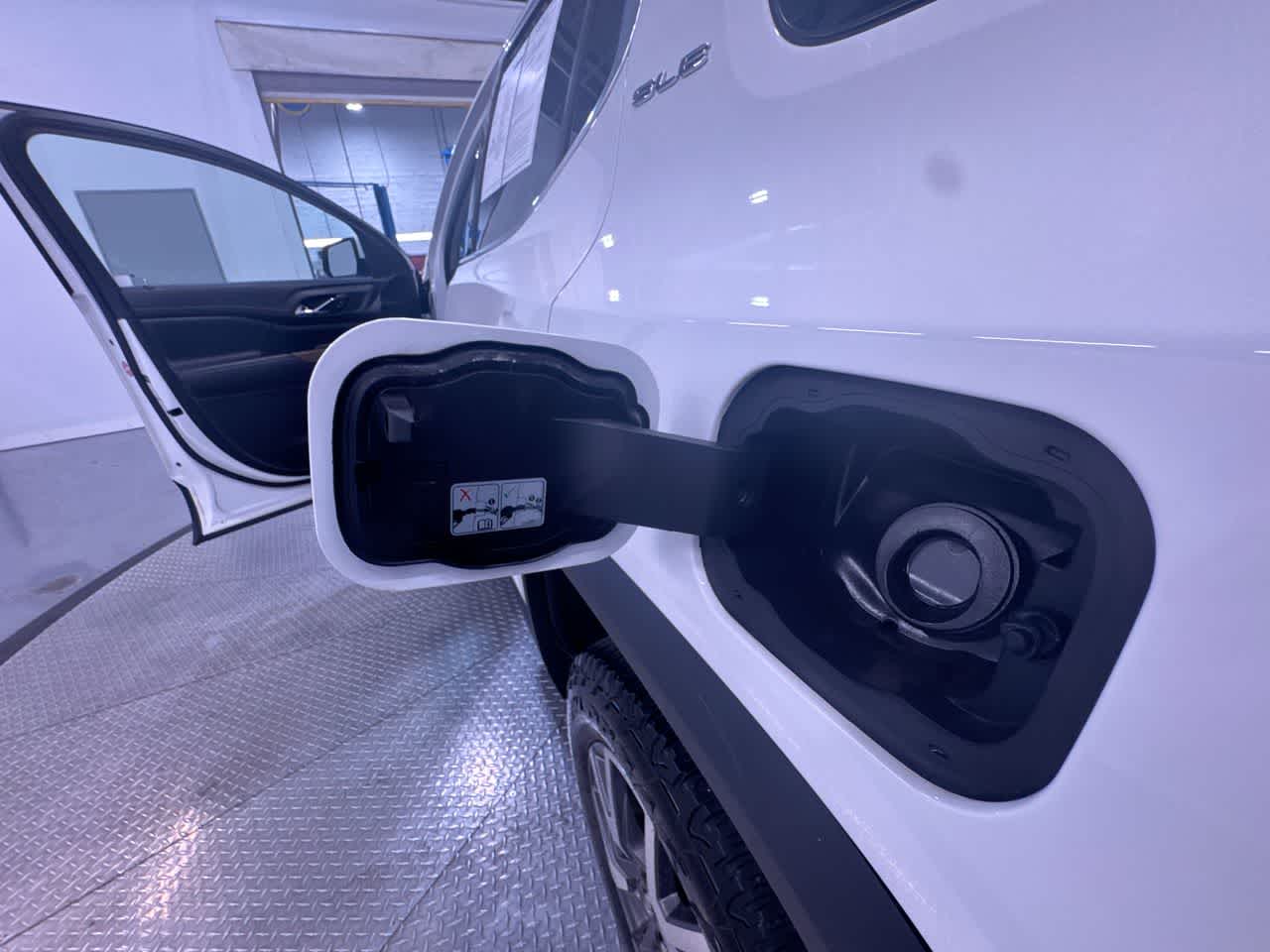 2020 GMC Acadia SLE