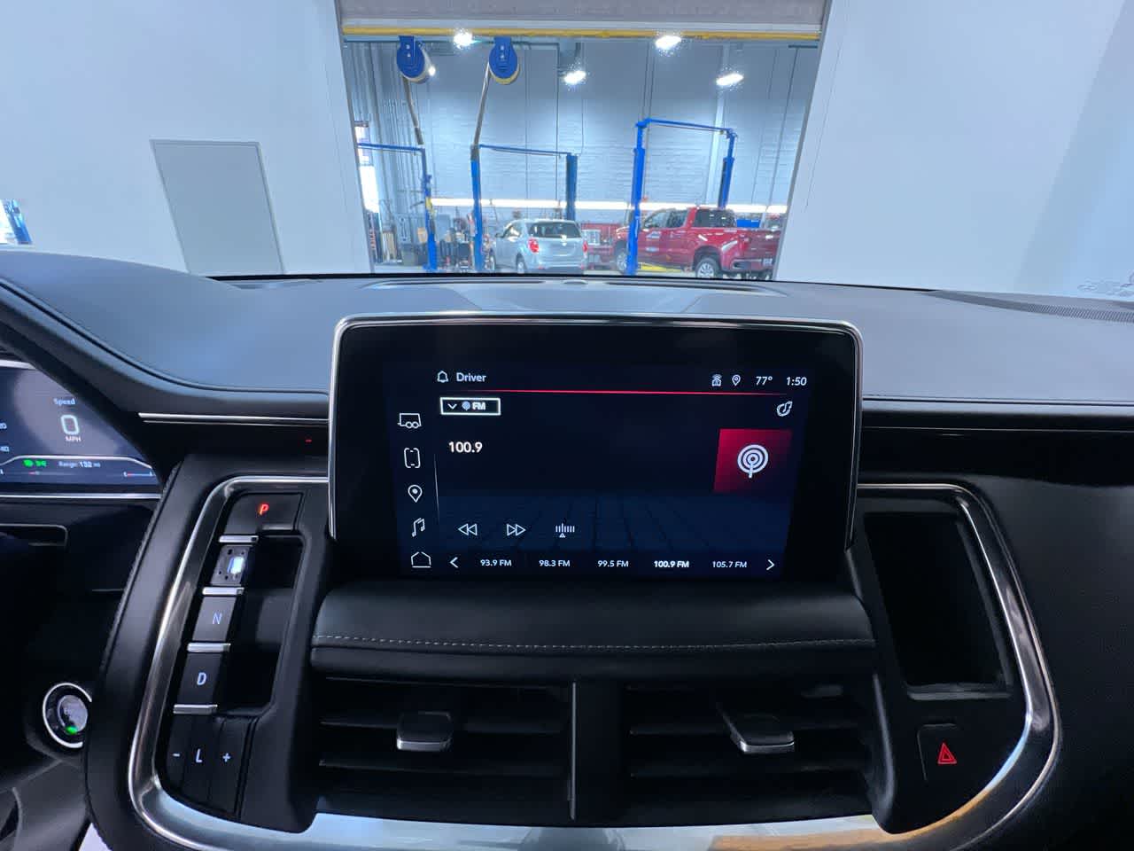 2022 GMC Yukon SLE