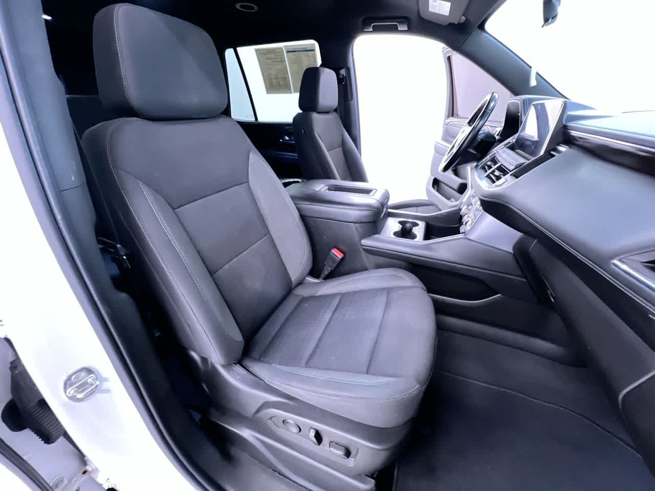 2022 GMC Yukon SLE