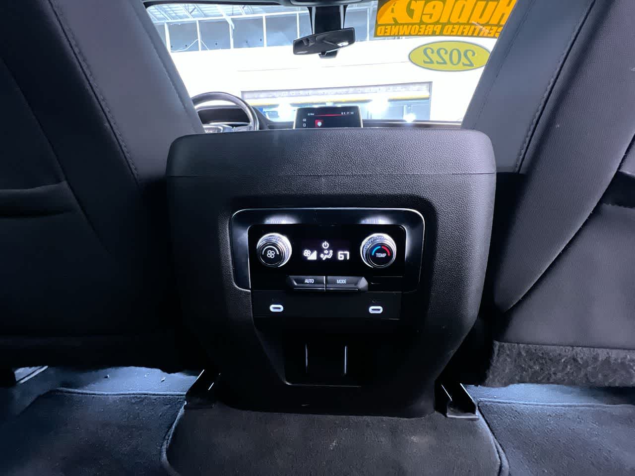 2022 GMC Yukon SLE