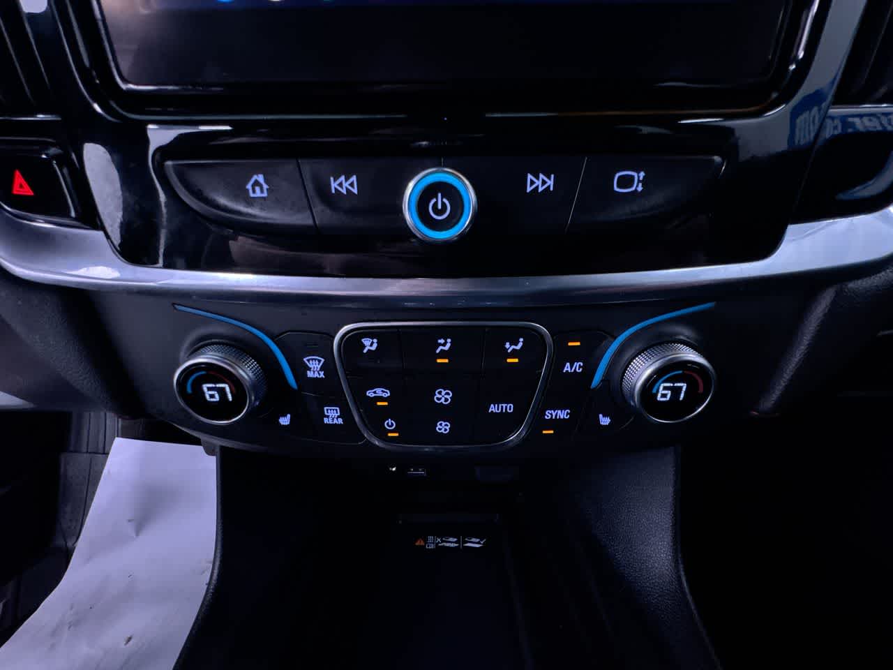 2023 Chevrolet Traverse RS