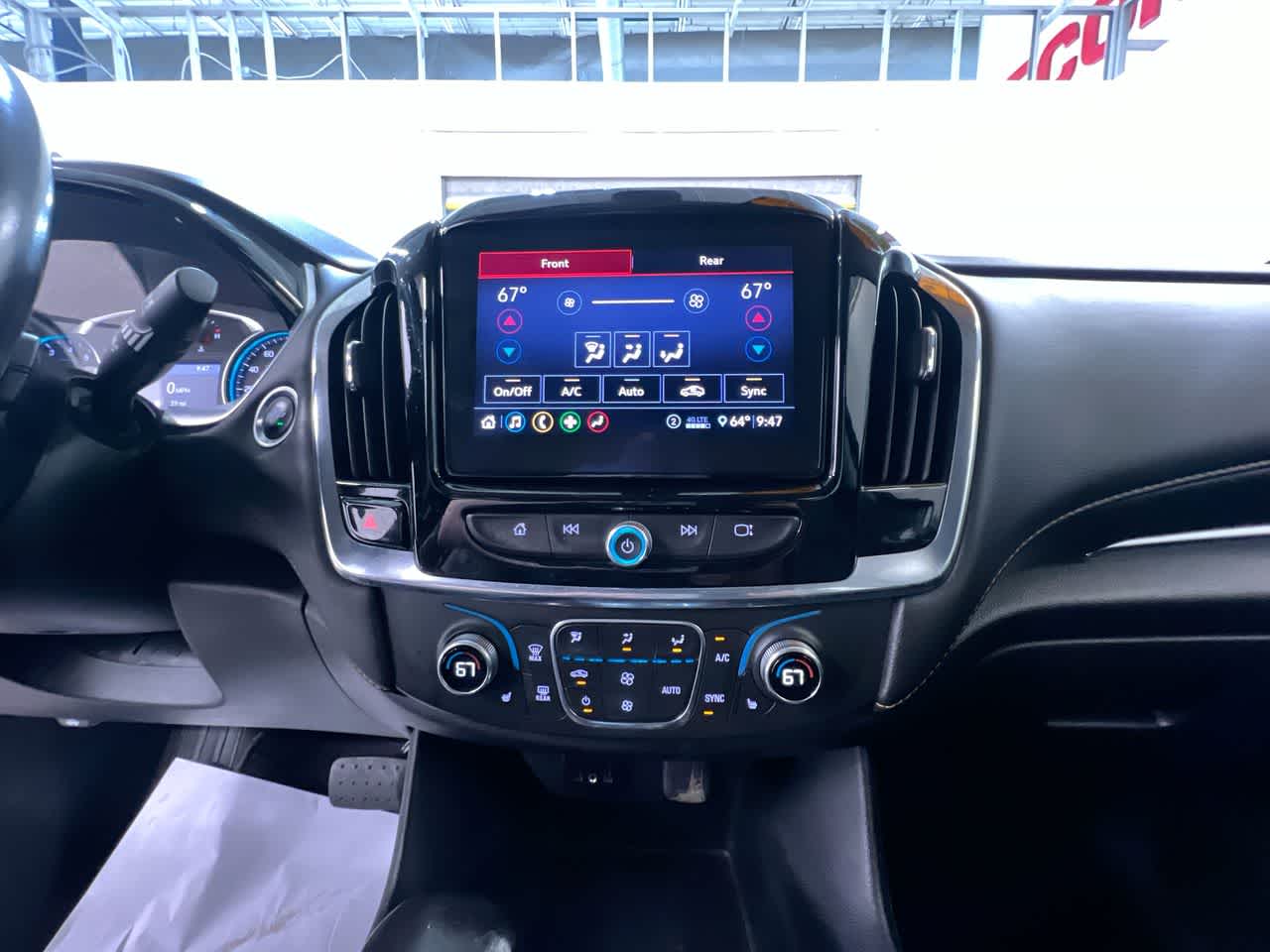 2021 Chevrolet Traverse LT Leather