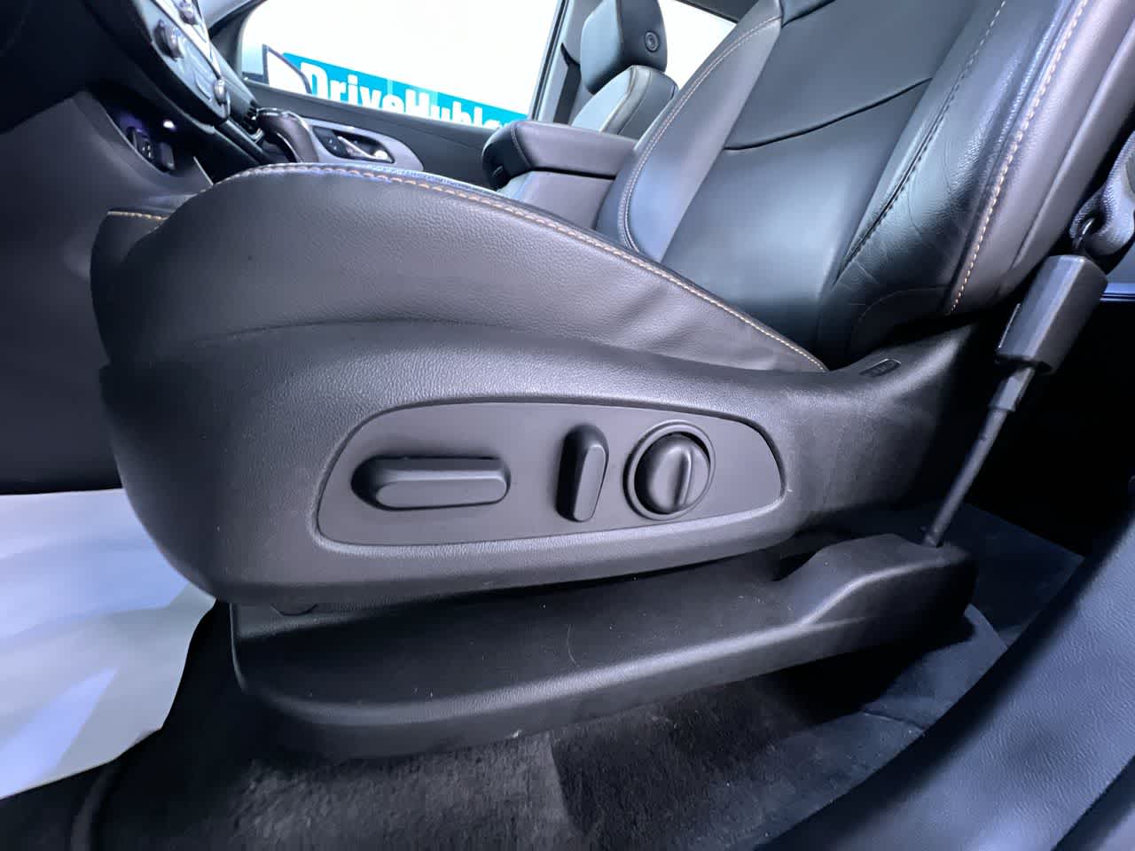 2020 Chevrolet Traverse RS