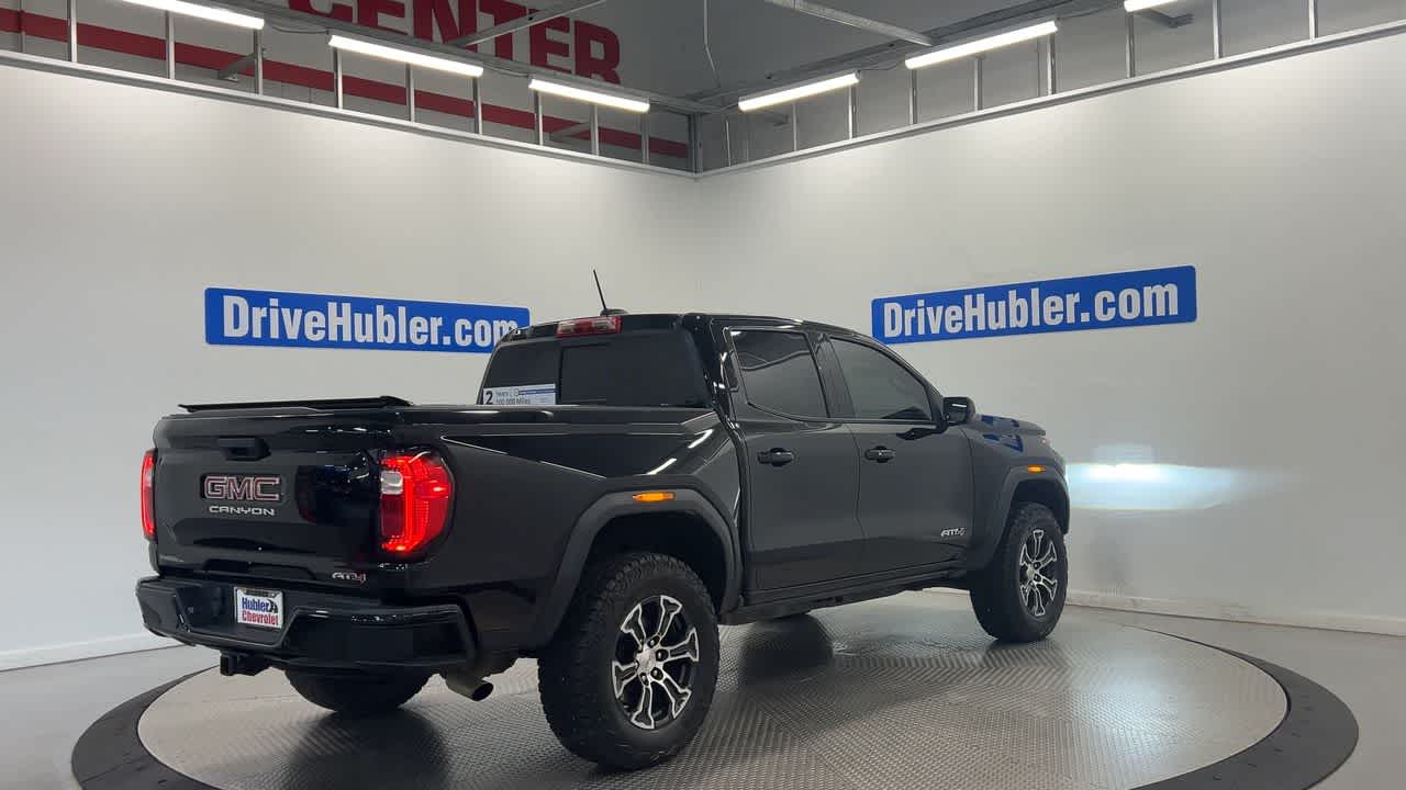 2023 GMC Canyon 4WD AT4