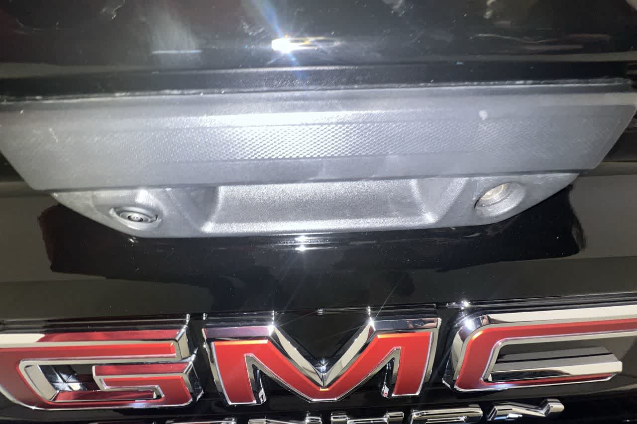 2023 GMC Canyon 4WD AT4