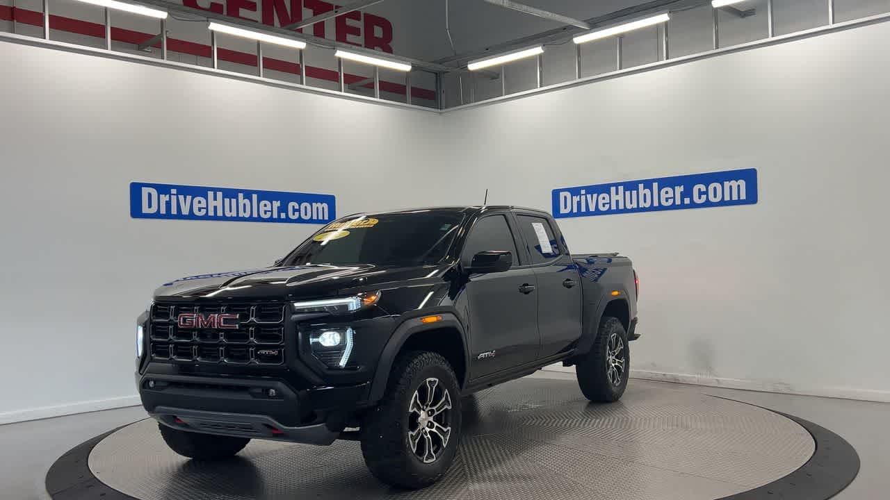 2023 GMC Canyon 4WD AT4