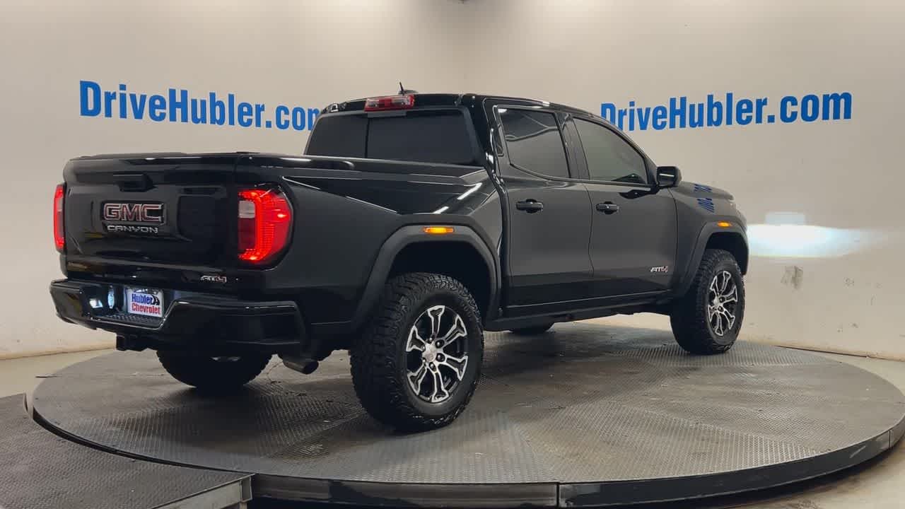 2023 GMC Canyon 4WD AT4