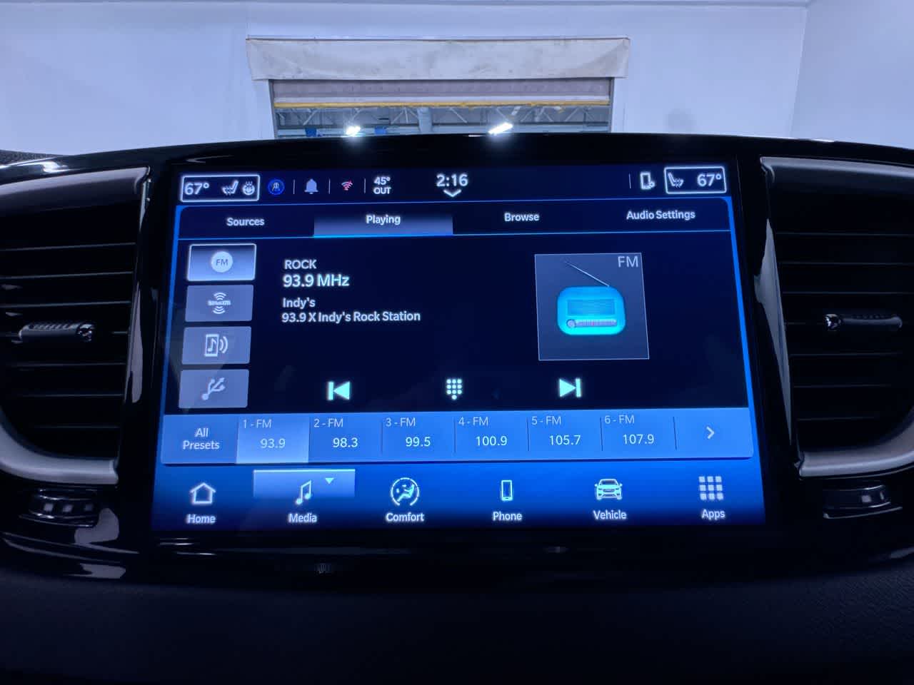 2026 Chrysler Pacifica Select