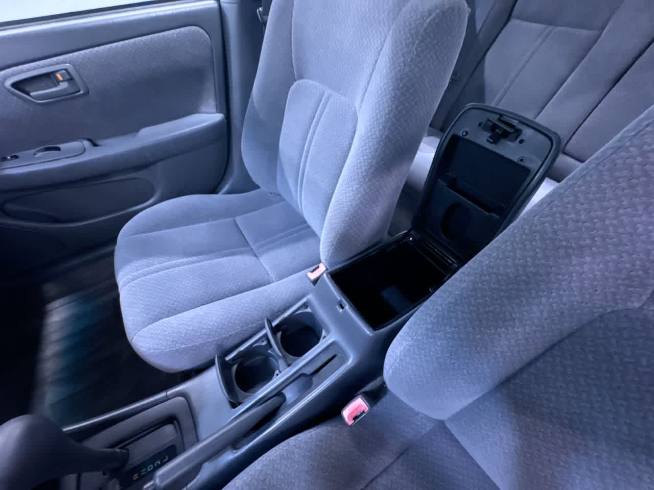 2001 Toyota Camry CE