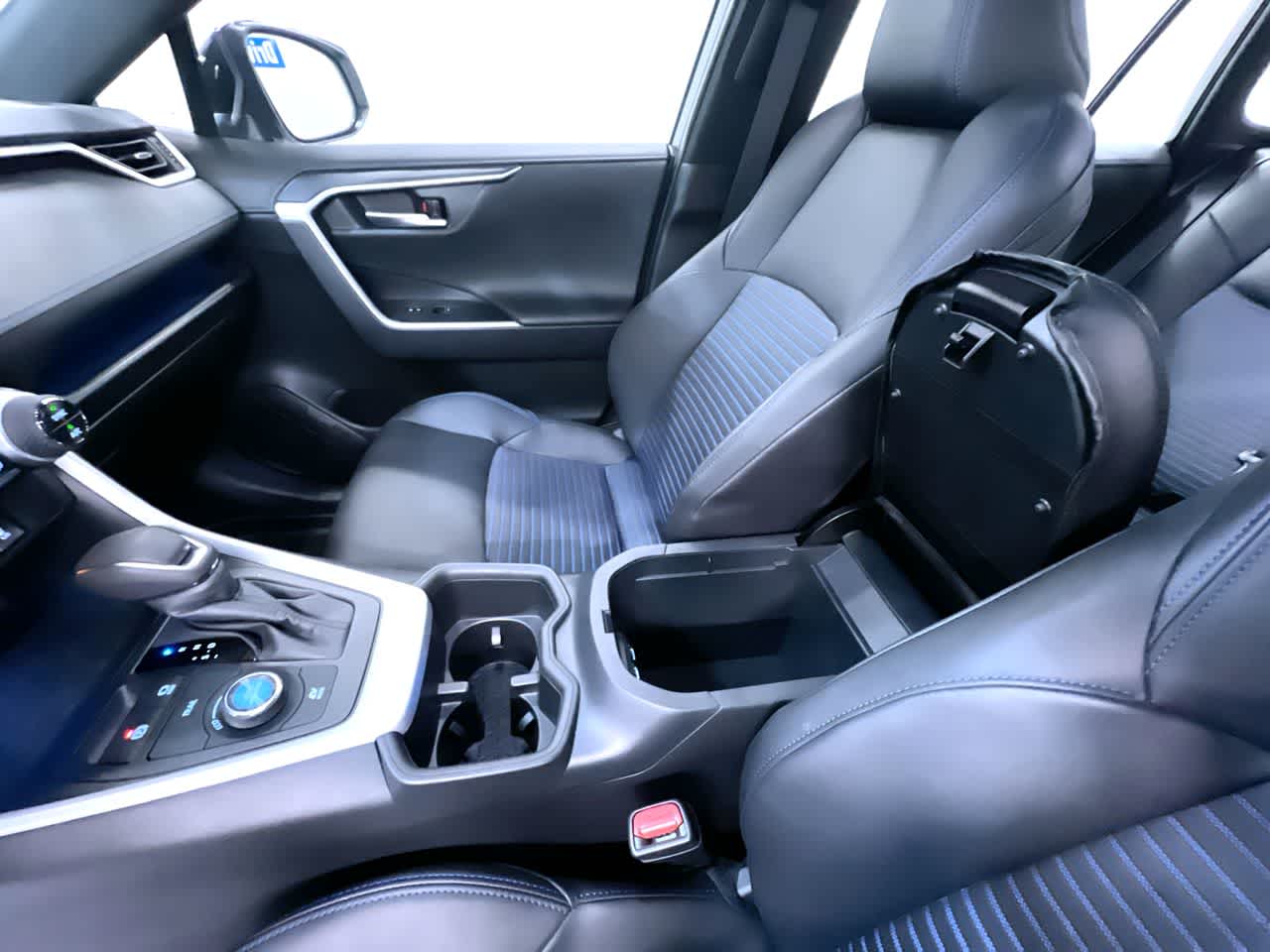 2025 Toyota RAV4 Hybrid XSE