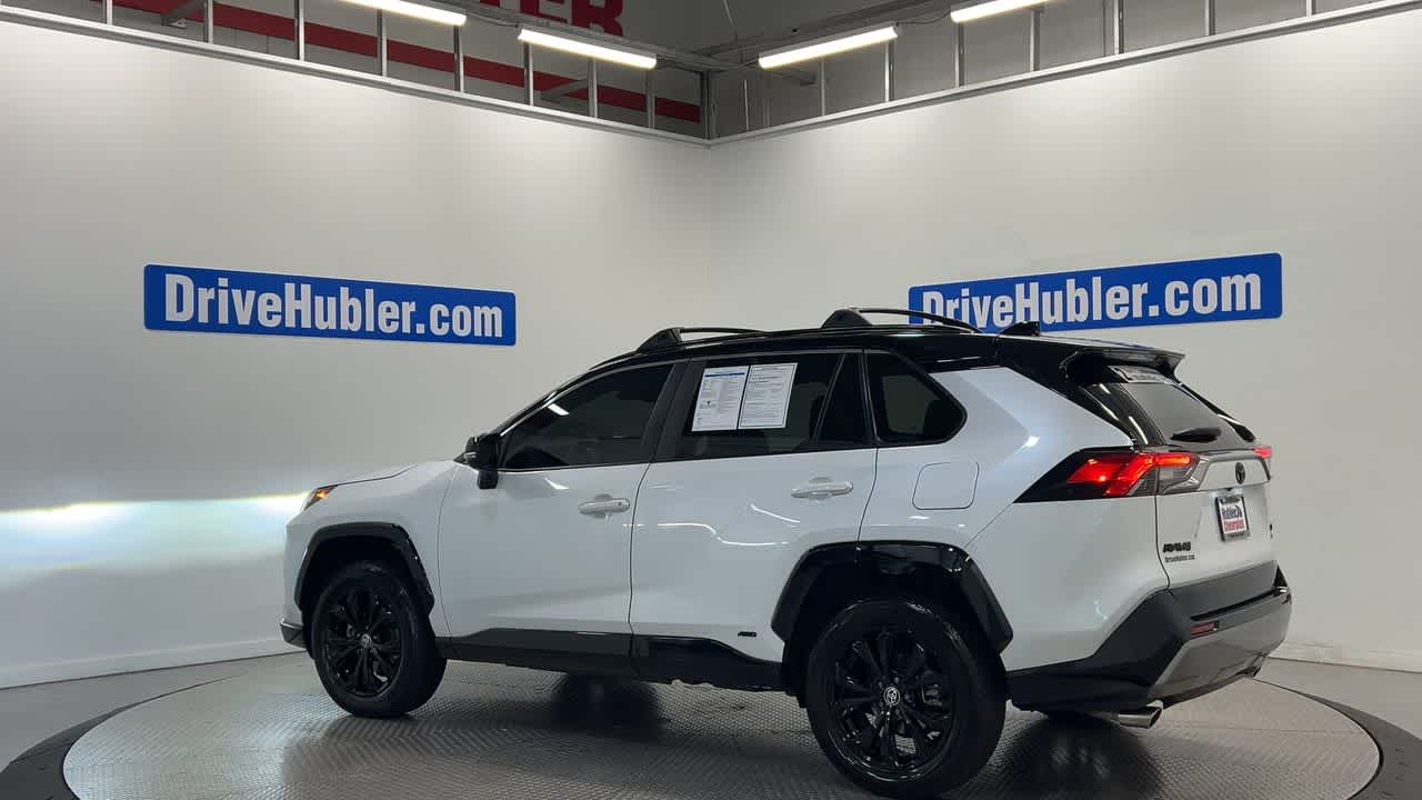2025 Toyota RAV4 Hybrid XSE