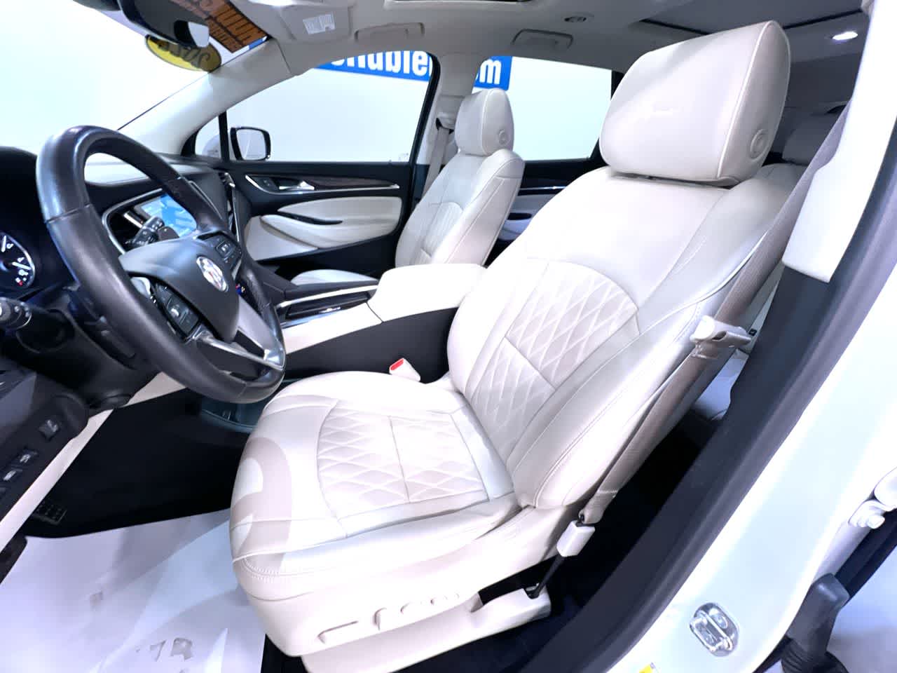2022 Buick Enclave Avenir
