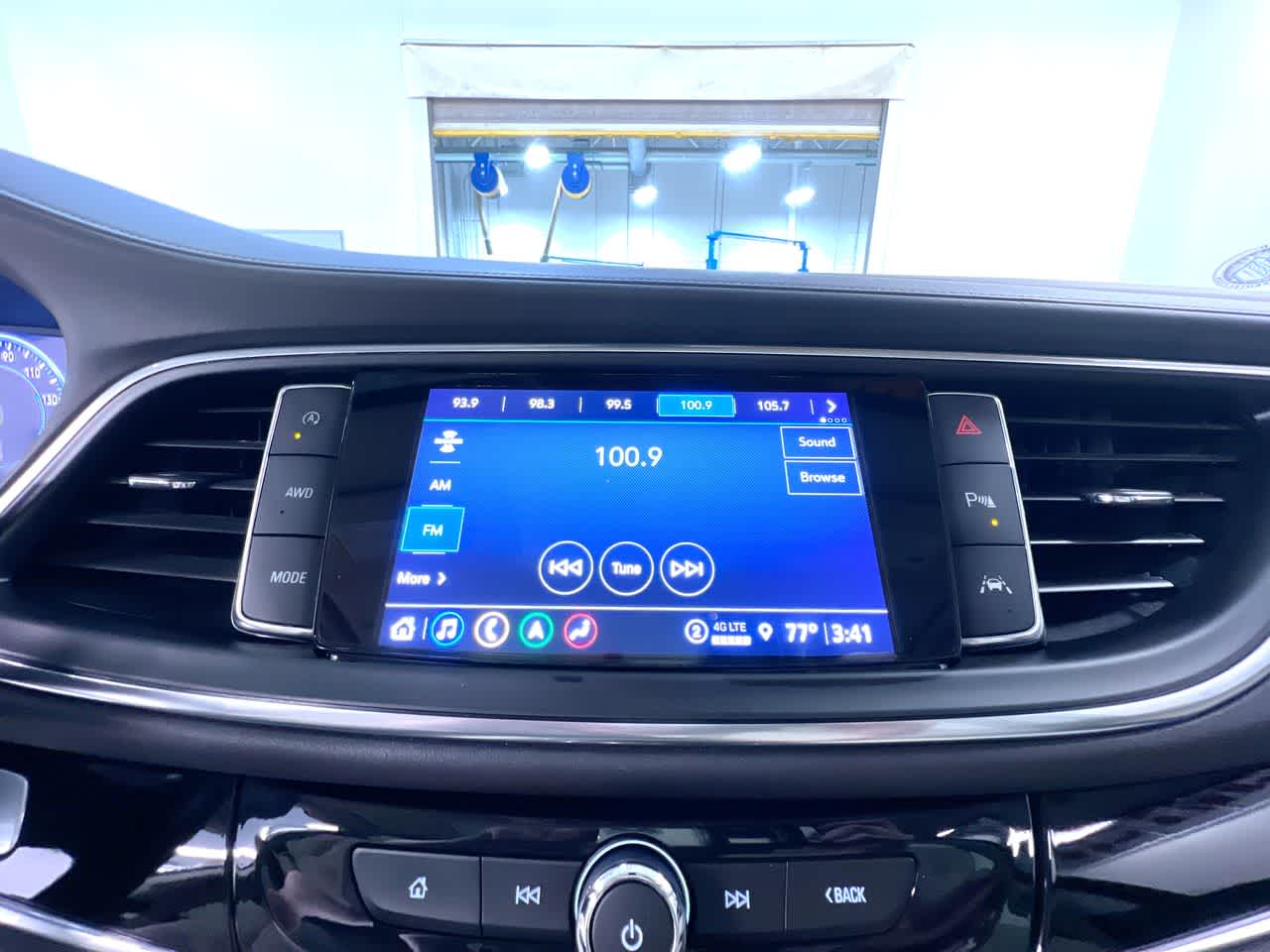 2022 Buick Enclave Avenir