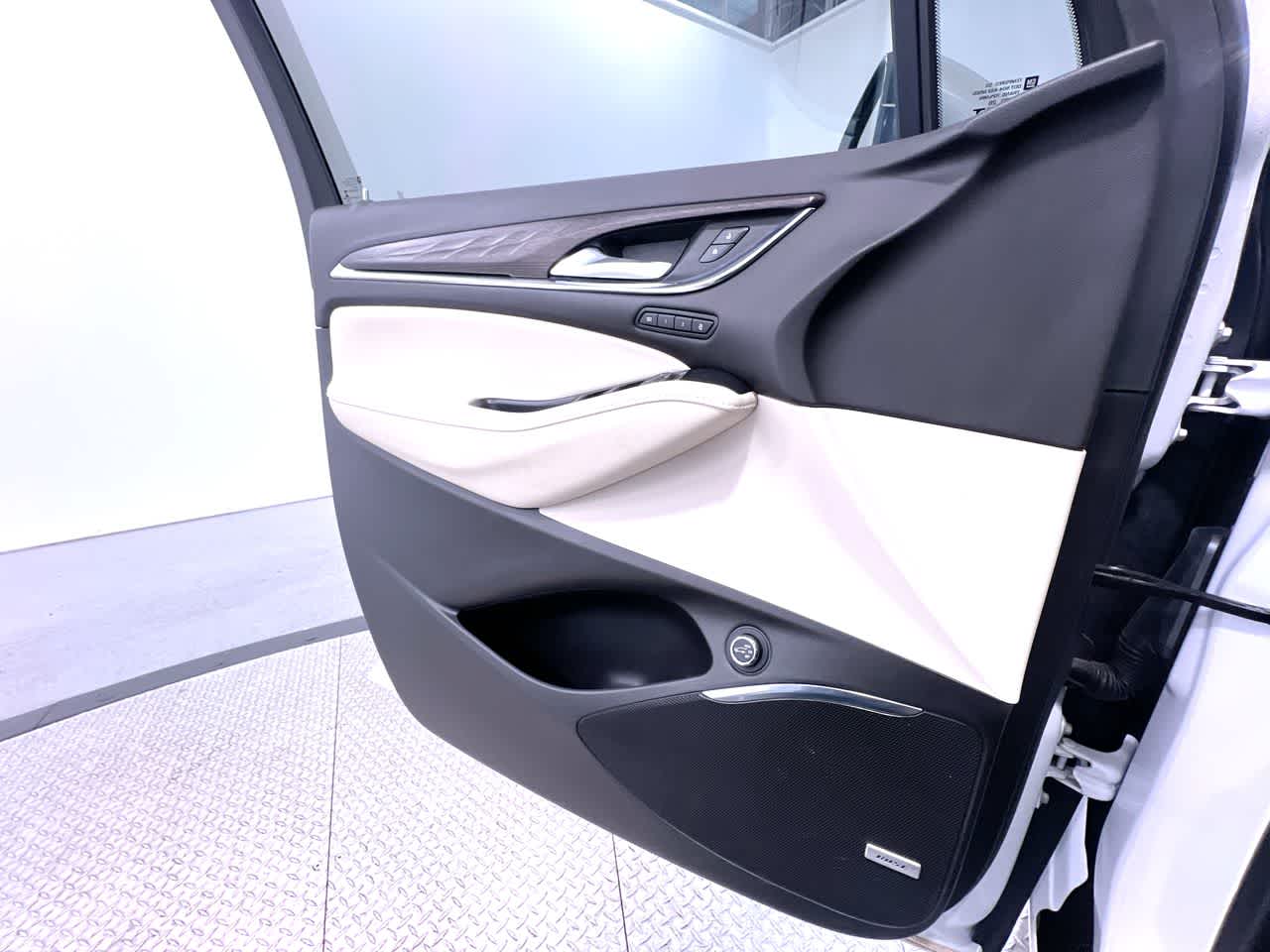 2022 Buick Enclave Avenir