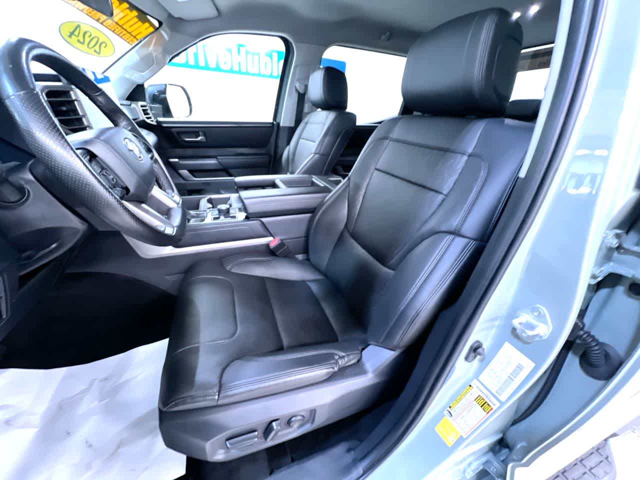 2024 Toyota Tundra 4WD SR5
