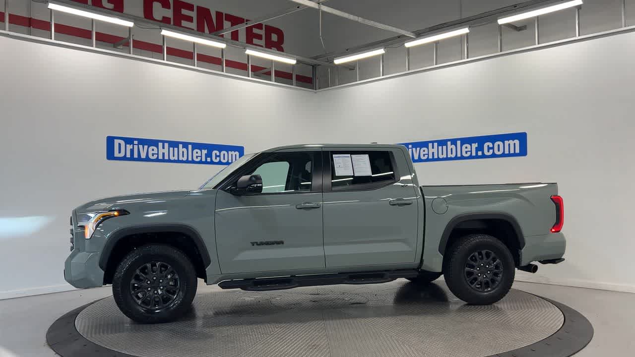 2024 Toyota Tundra 4WD SR5