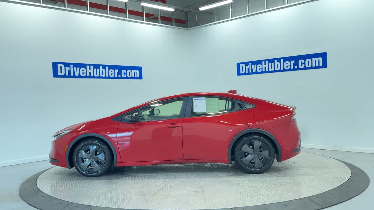 2024 Toyota Prius LE