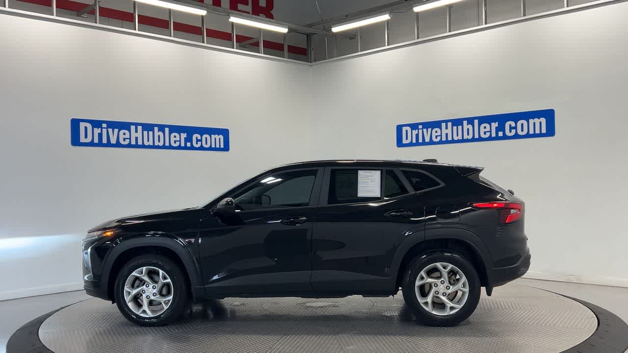 2025 Chevrolet Trax LS