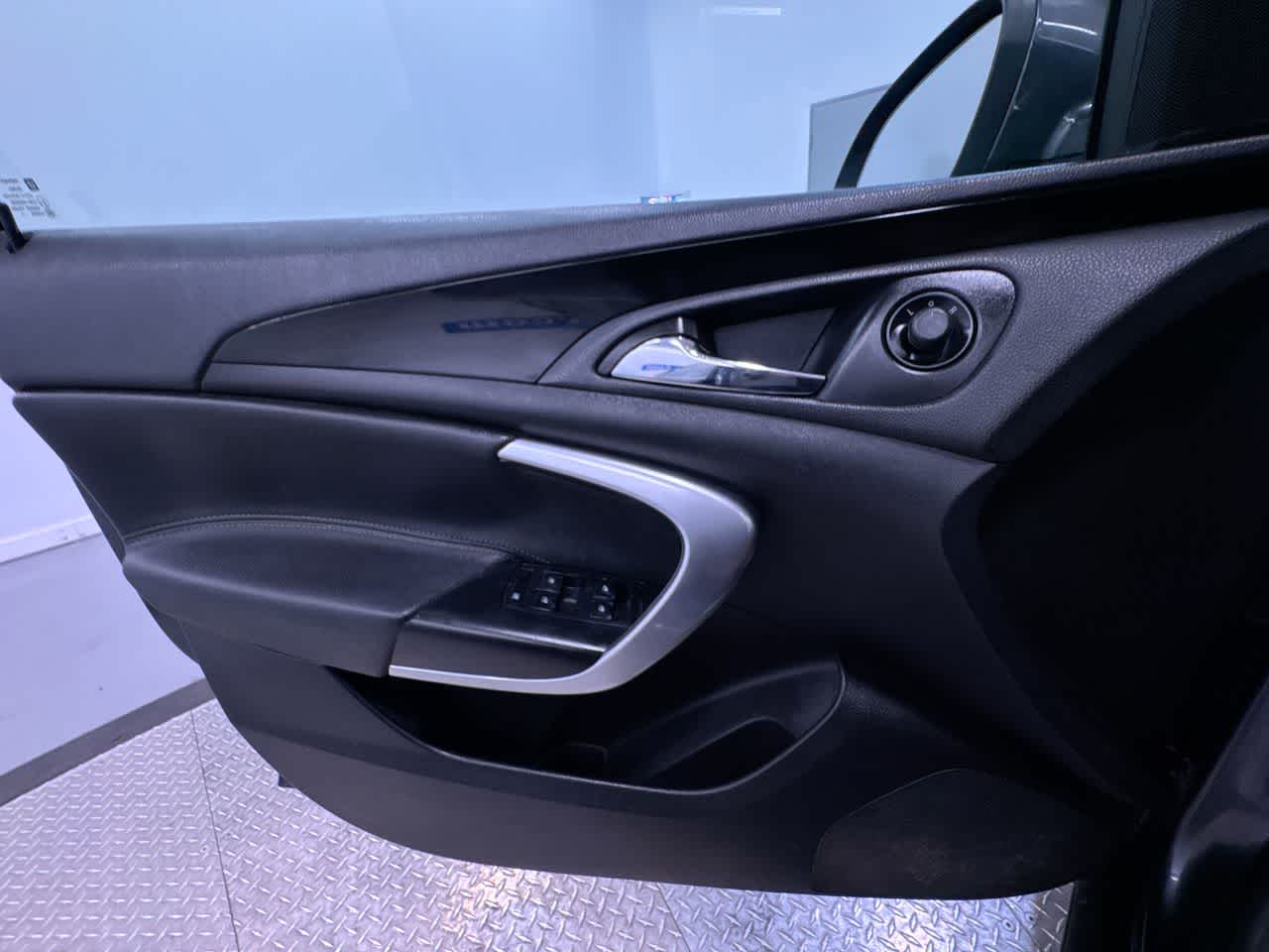 2011 Buick Regal CXL RL1