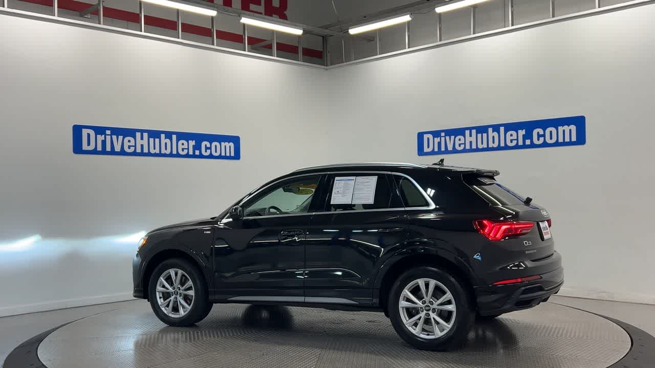 2021 Audi Q3 S line Premium
