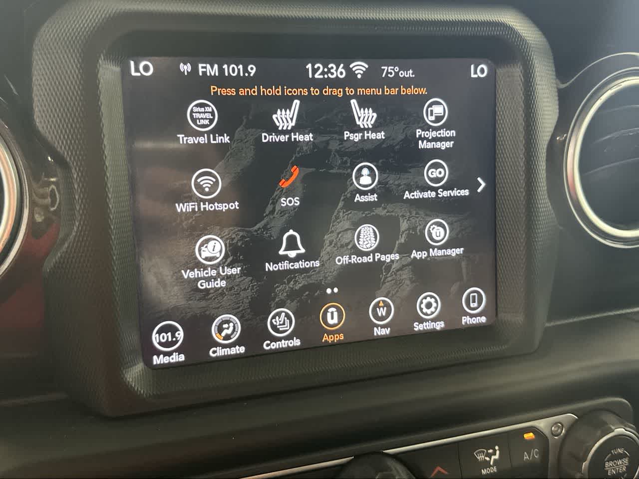 2020 Jeep Wrangler Unlimited Sahara Altitude