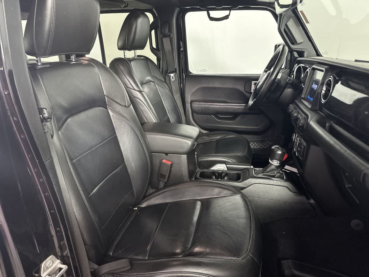 2020 Jeep Wrangler Unlimited Sahara Altitude