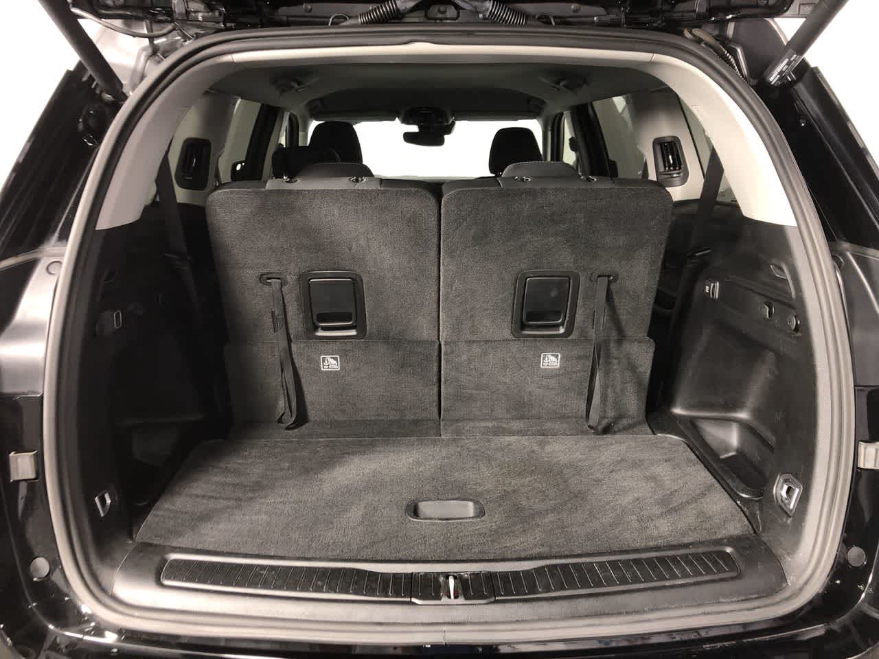 2021 Jeep Grand Cherokee L Laredo