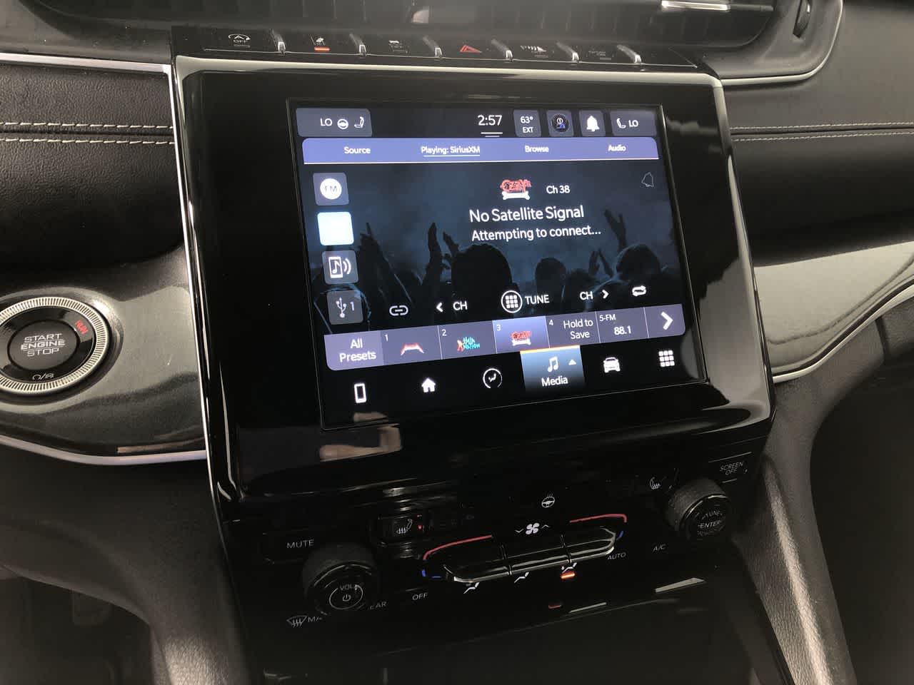 2021 Jeep Grand Cherokee L Laredo