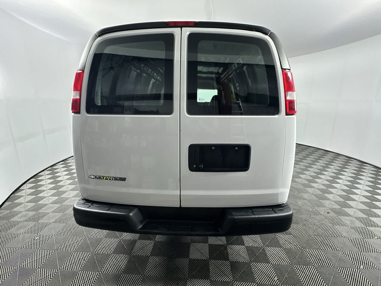 2020 Chevrolet Express Cargo 2500 Base