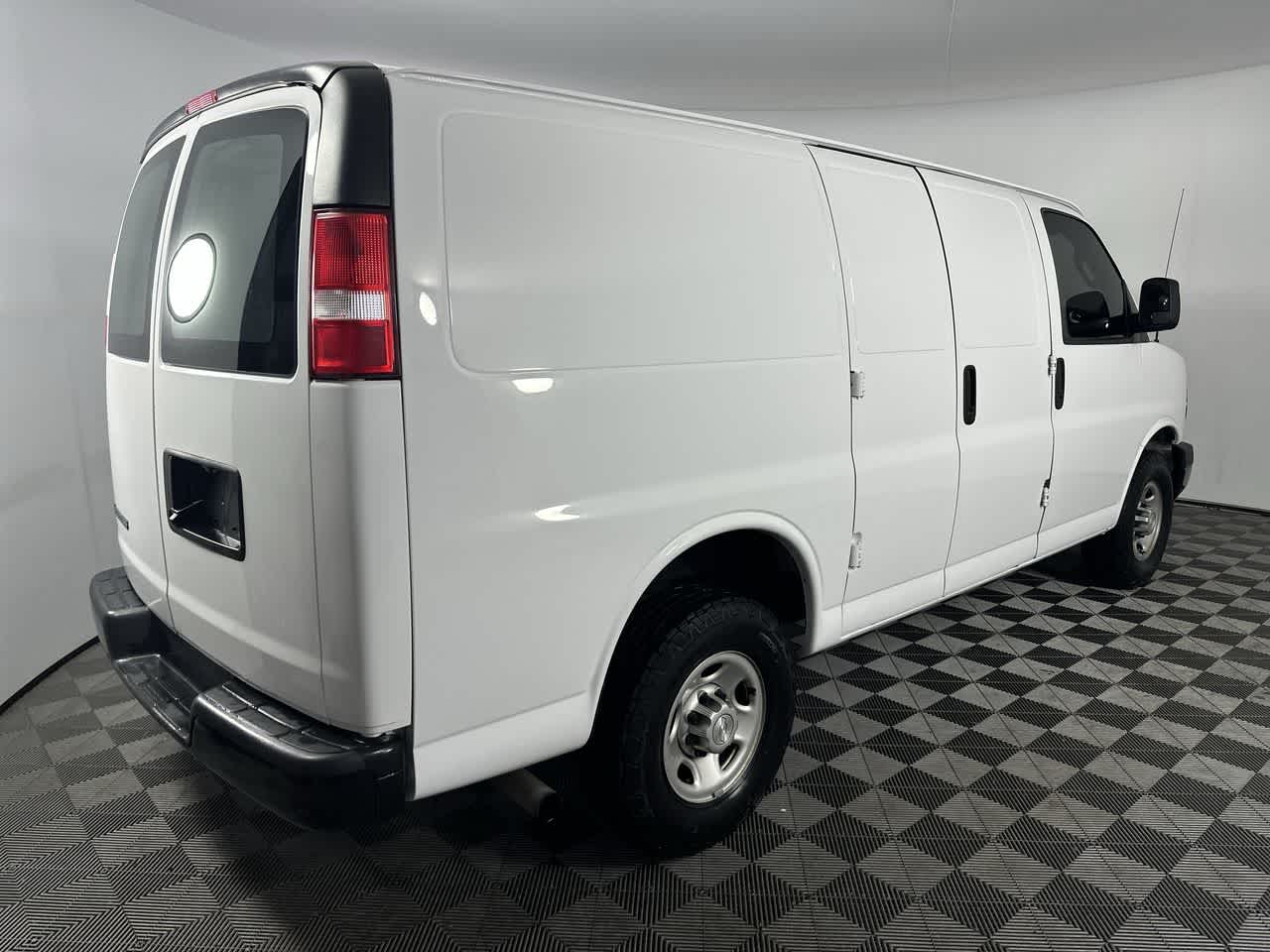 2020 Chevrolet Express Cargo 2500 Base