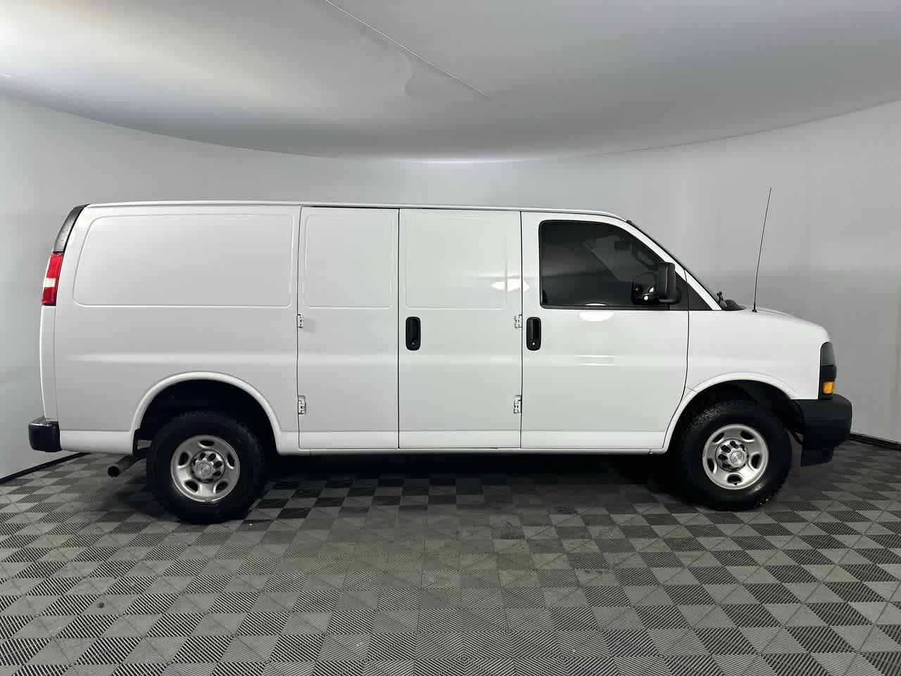 2020 Chevrolet Express Cargo 2500 Base