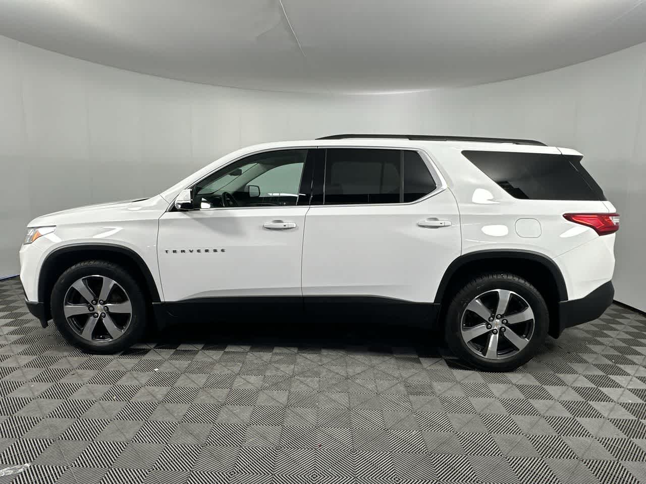 2019 Chevrolet Traverse LT Leather