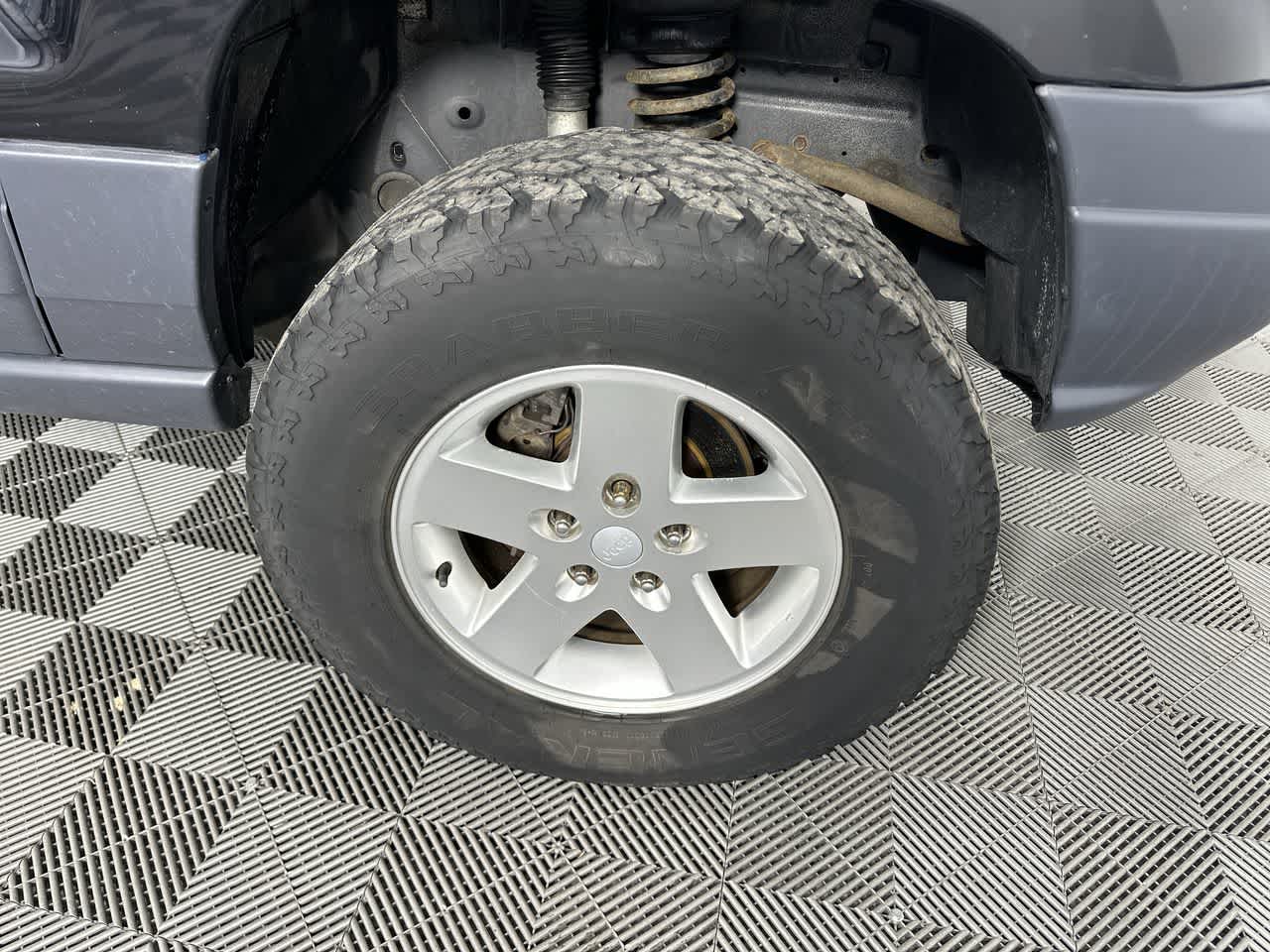 2000 Jeep Grand Cherokee Laredo