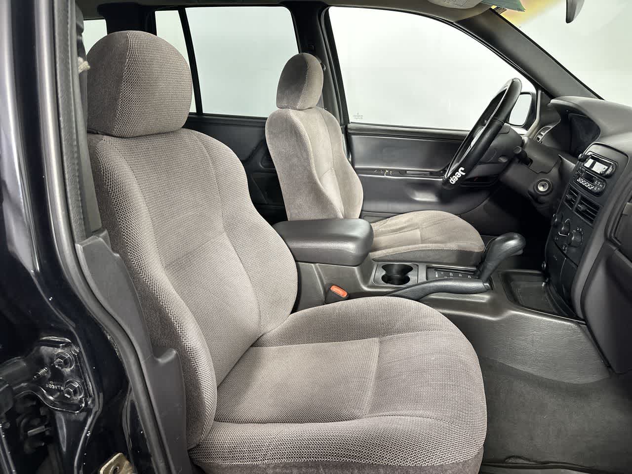 2000 Jeep Grand Cherokee Laredo