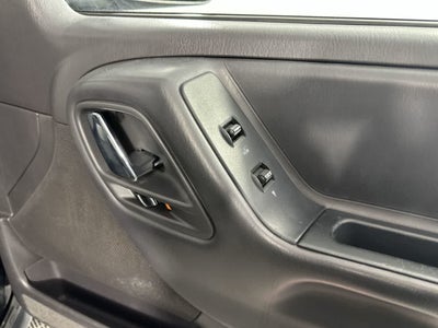 2000 Jeep Grand Cherokee Laredo