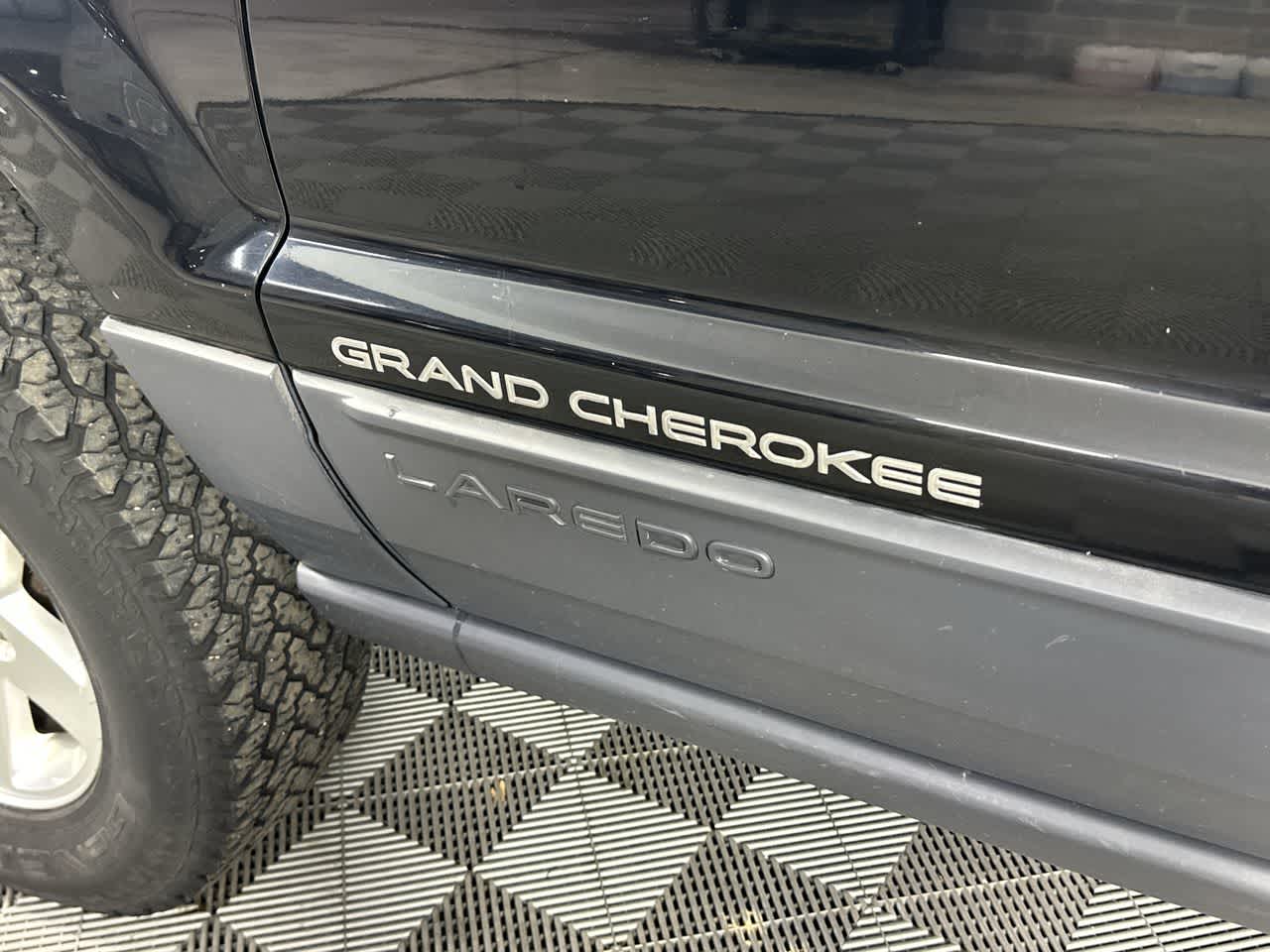2000 Jeep Grand Cherokee Laredo