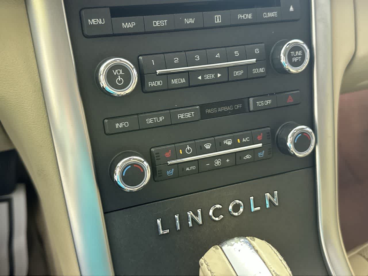 2011 Lincoln MKS w/EcoBoost