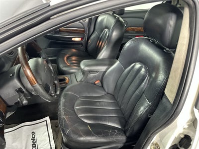 2002 Chrysler Concorde Limited