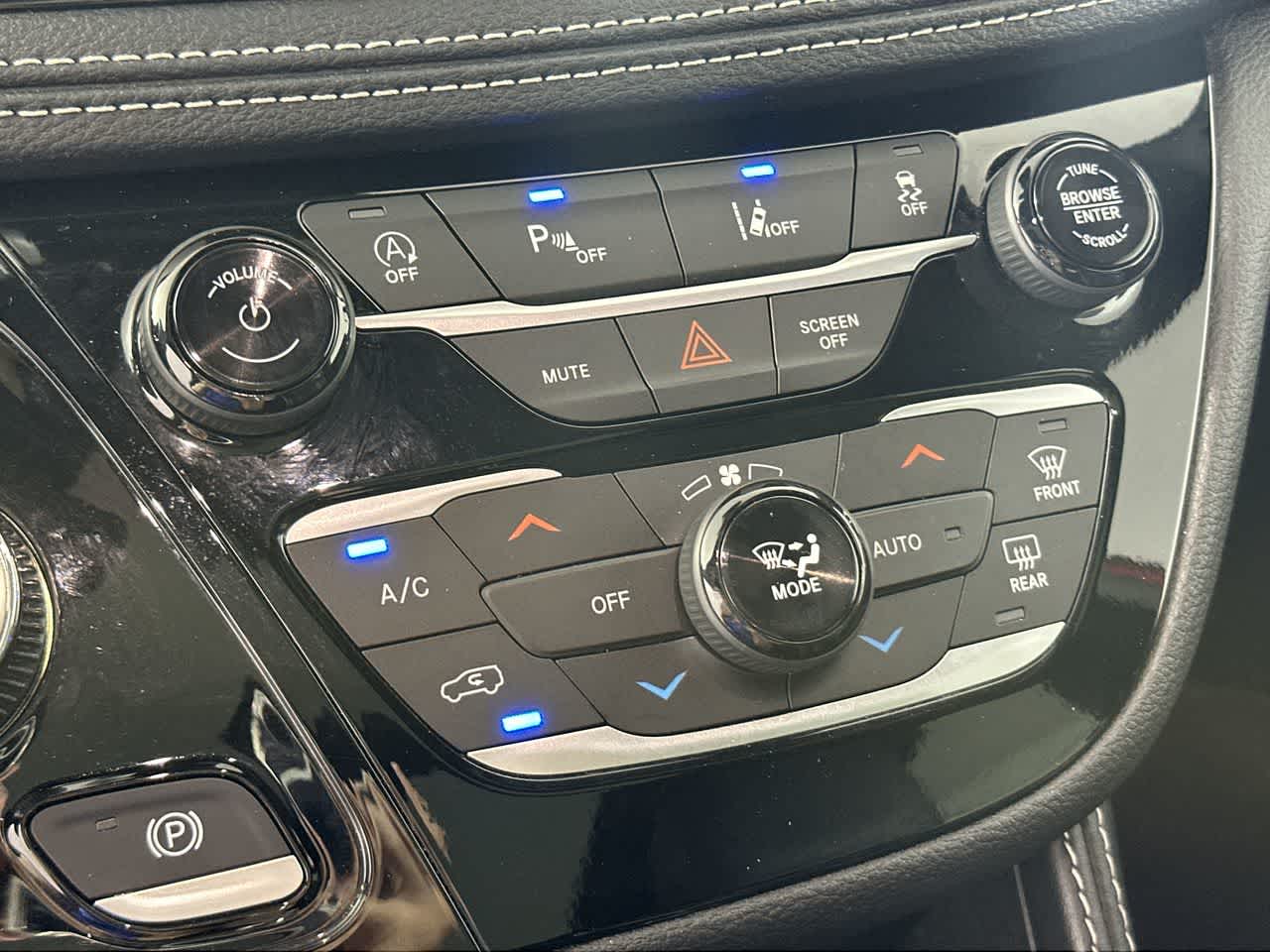2025 Chrysler Pacifica Limited