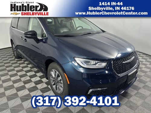 2024 Chrysler Pacifica SELECT