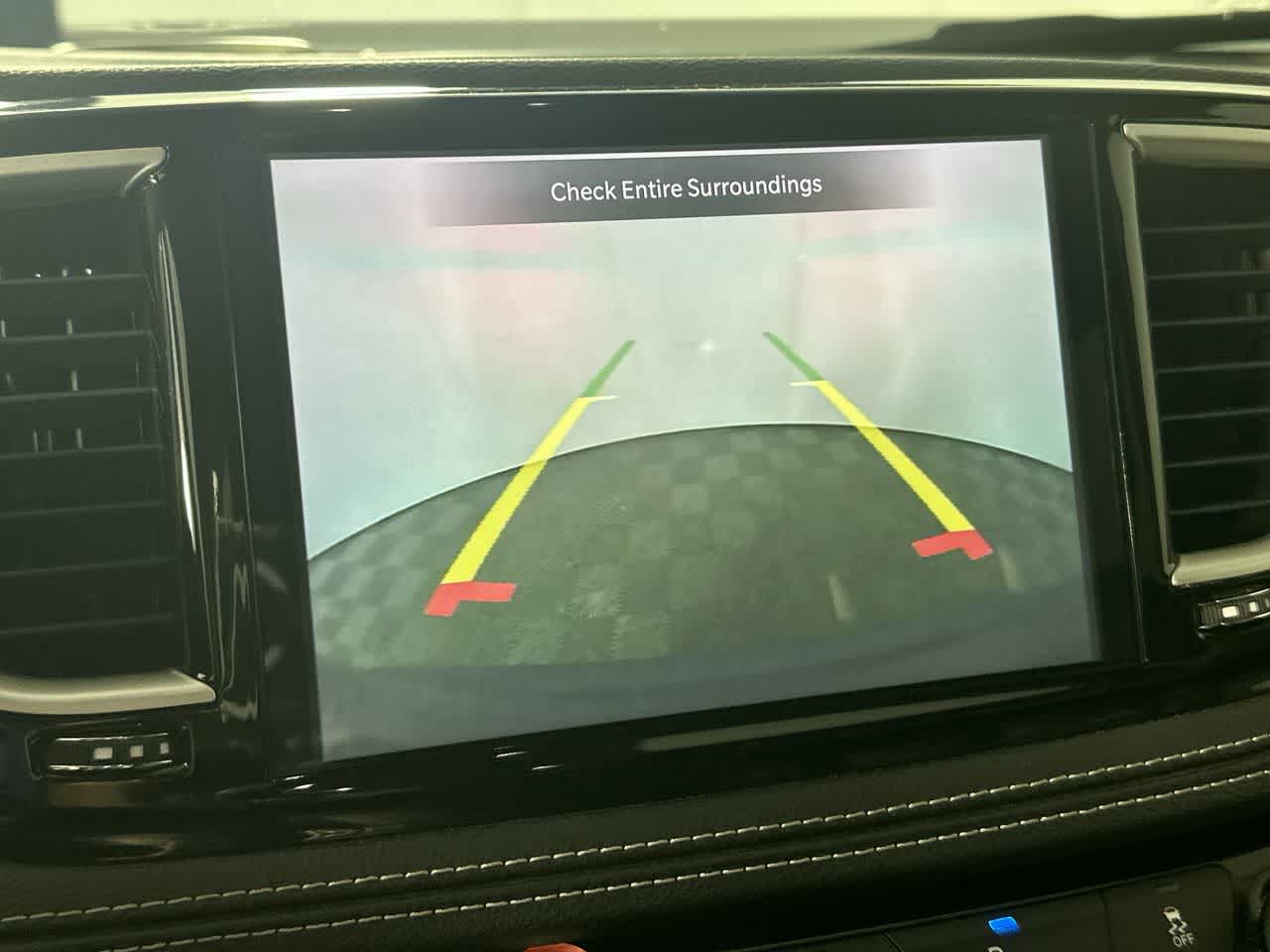 2024 Chrysler Pacifica SELECT