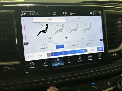 2024 Chrysler Pacifica SELECT