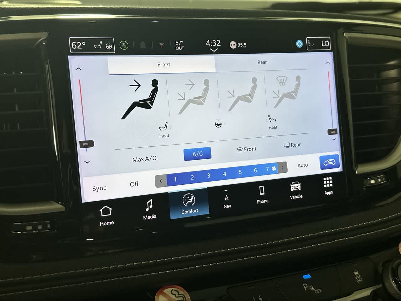 2024 Chrysler Pacifica SELECT