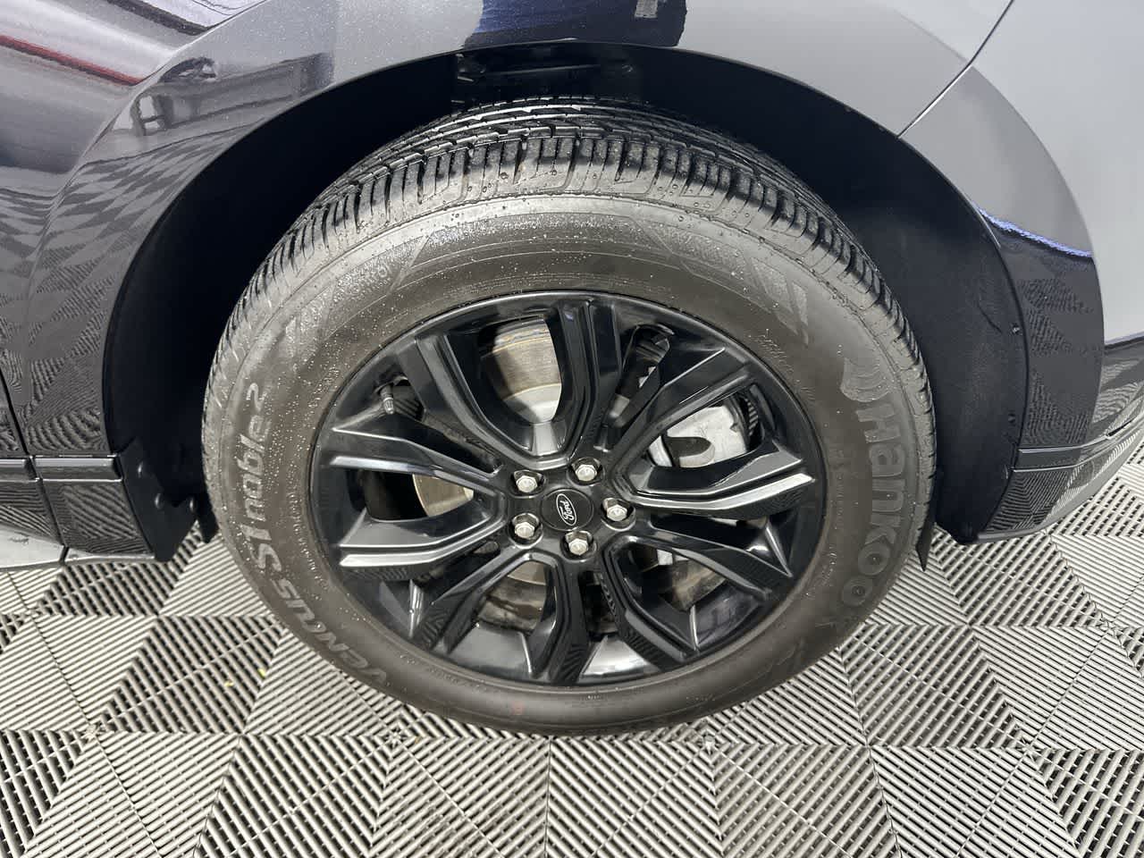 2024 Ford Edge SE