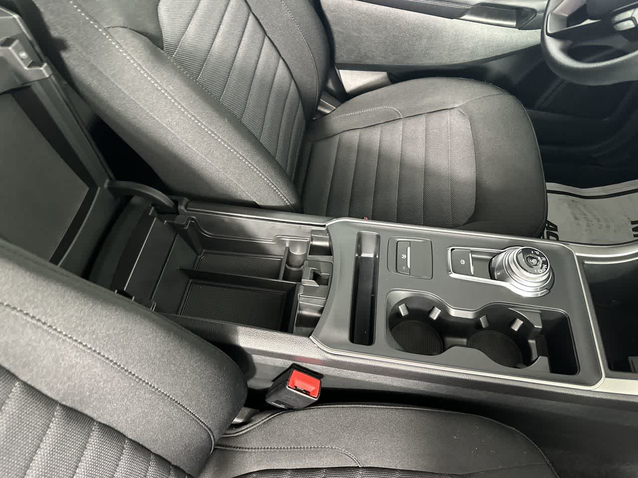 2024 Ford Edge SE