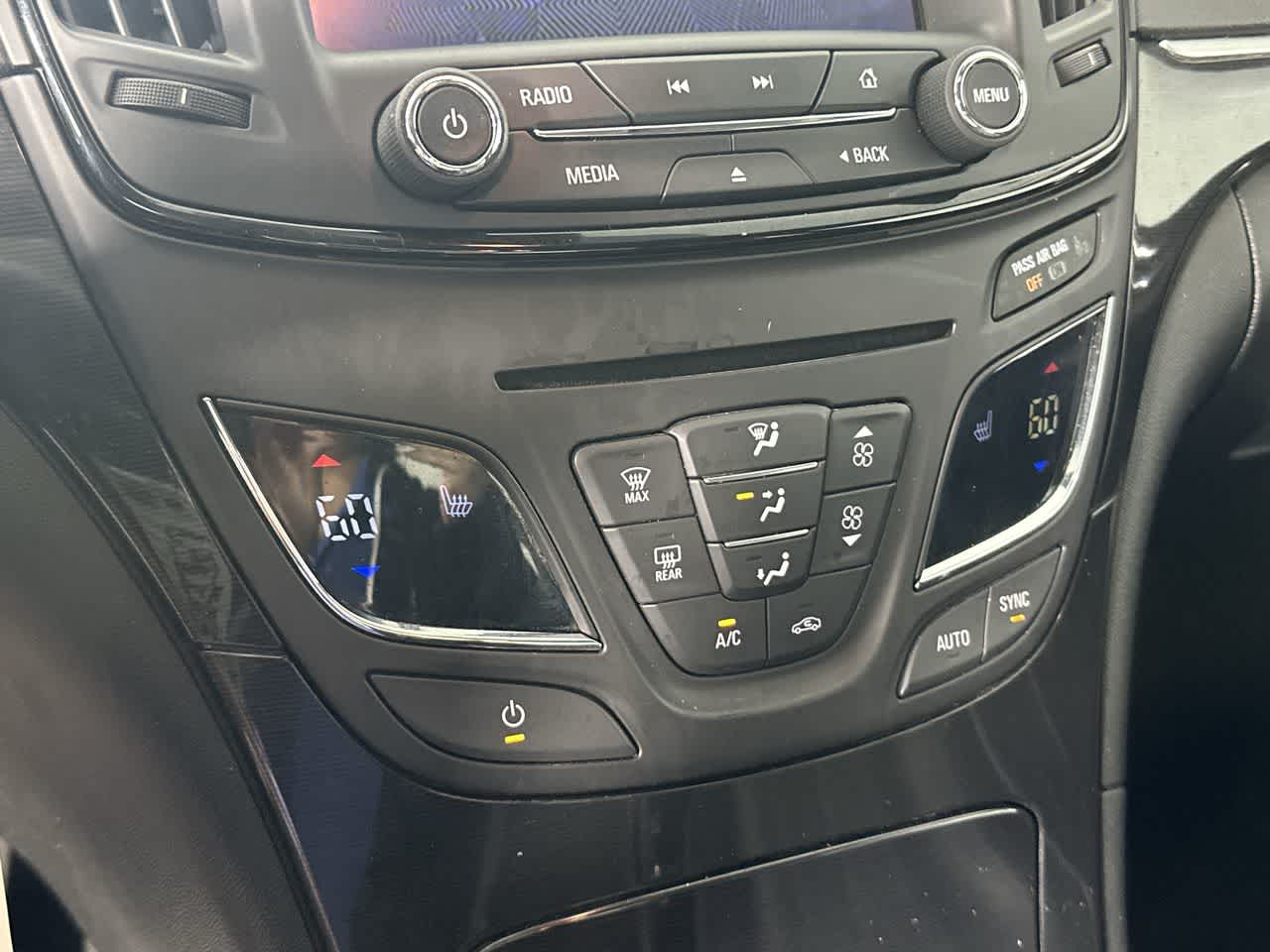 2014 Buick Regal Base
