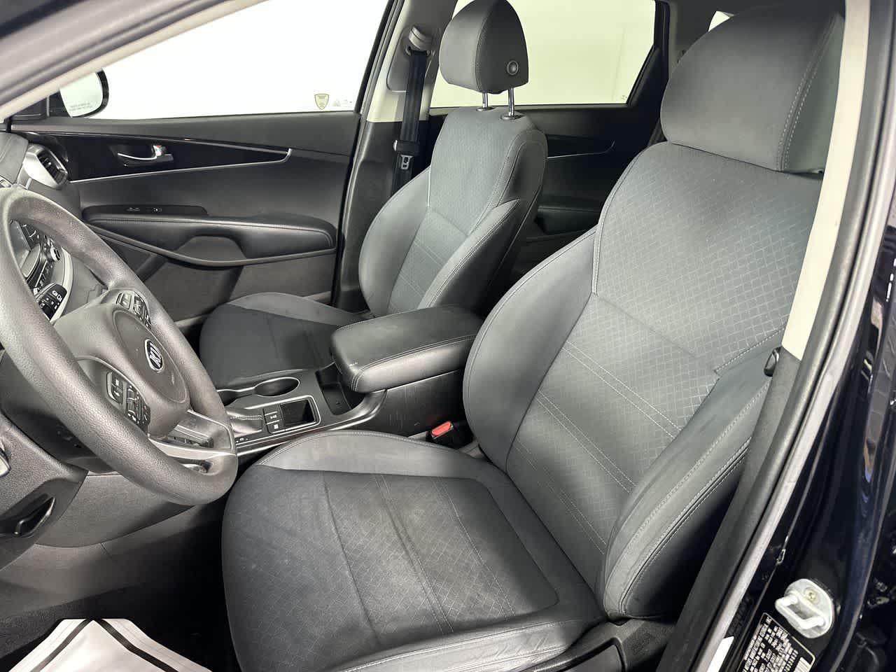 2018 Kia Sorento LX V6