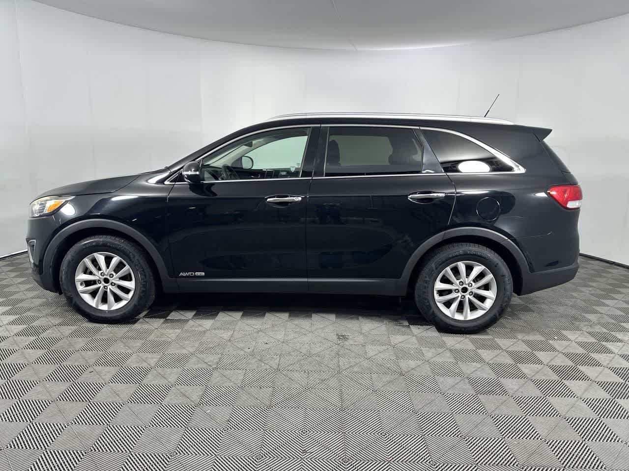 2018 Kia Sorento LX V6