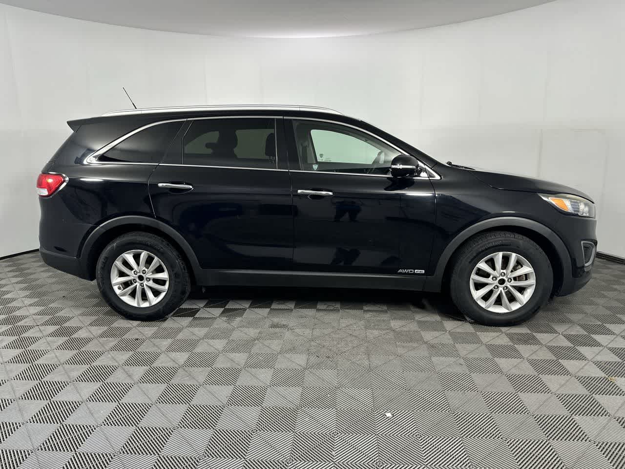 2018 Kia Sorento LX V6